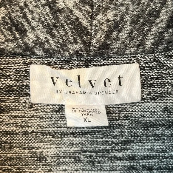 NWOT Velvet by Graham & Spencer Dejavu Draped Cardigan - Picture 7 of 9
